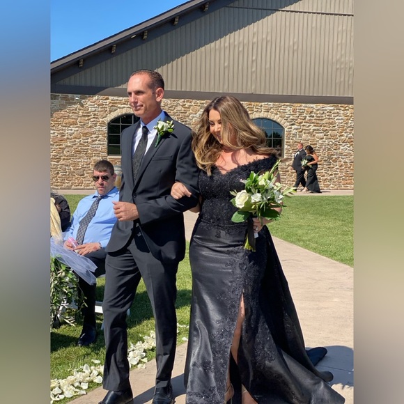 Mon Cheri Formal Dress, Mother of the Bride or Groom - Picture 11 of 16